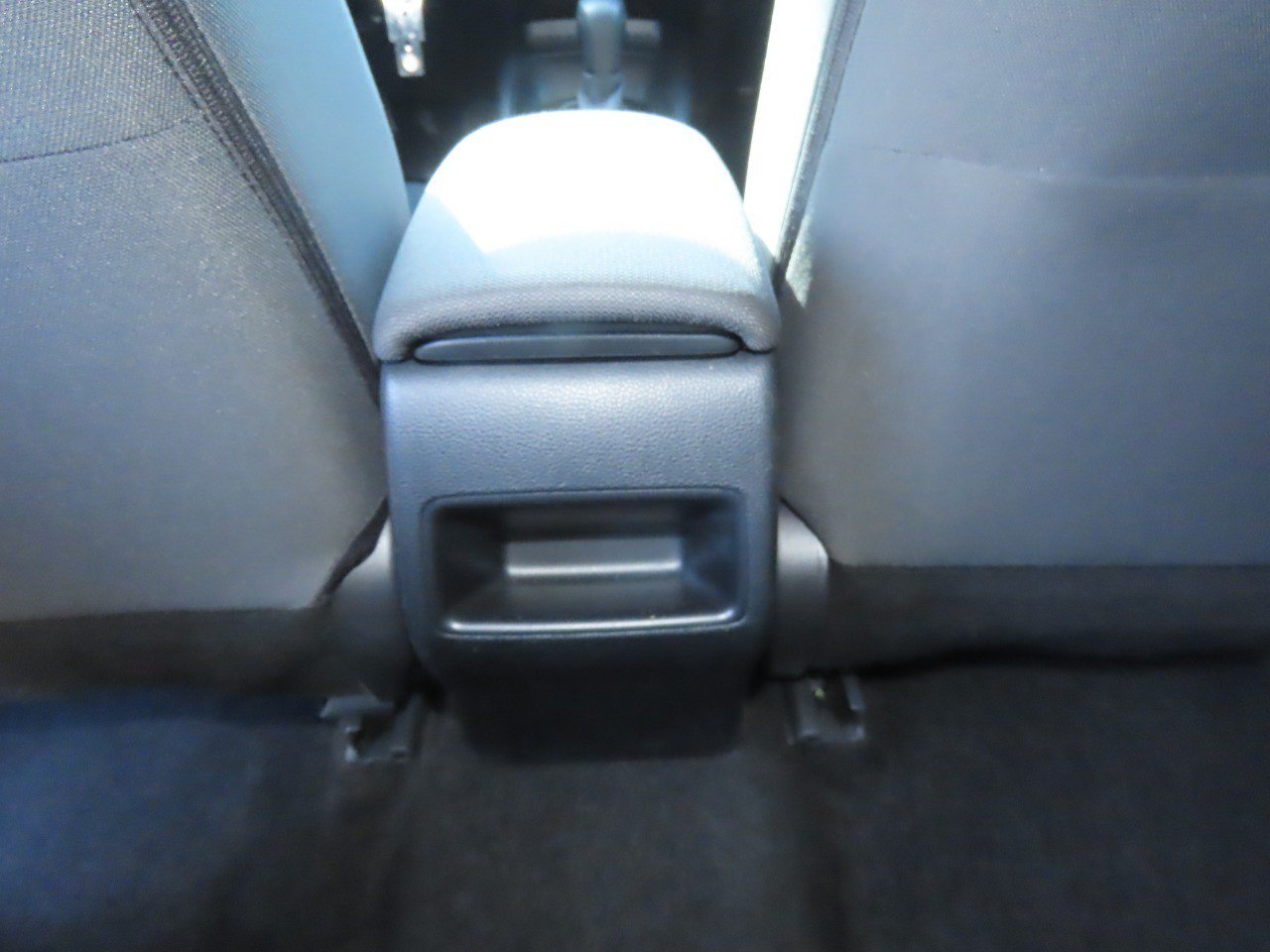 Used 2020 Toyota Corolla LE FWD image 20