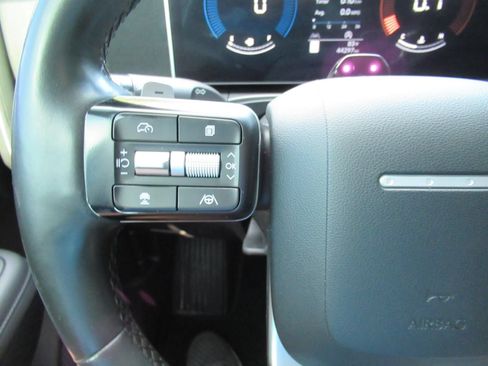 Used 2024 Hyundai Santa Fe XRT AWD/4WD image 25