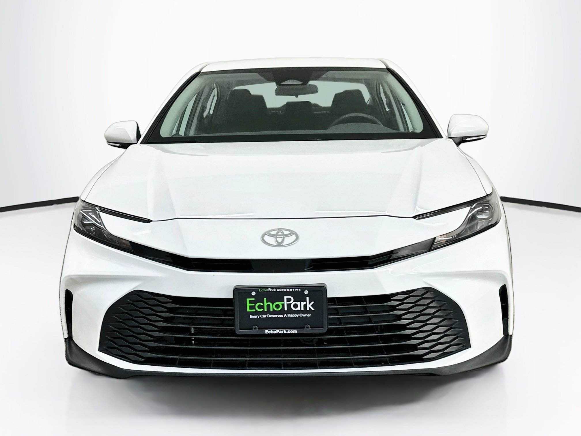 Used 2026 Toyota Camry LE FWD image 2