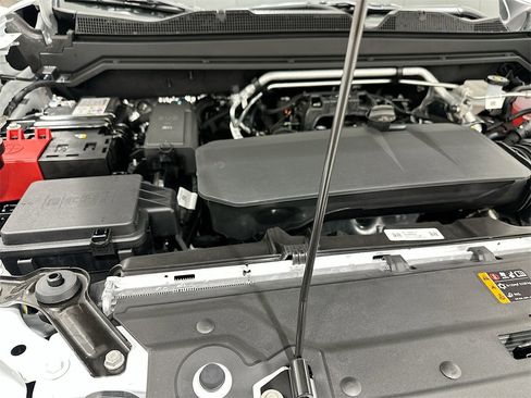 New 2026 GMC Canyon Elevation w/ Convenience Package image 31