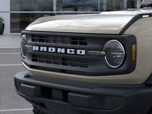 New 2025 Ford Bronco Base w/ Sasquatch Package image 19