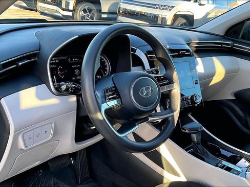 Certified 2023 Hyundai Tucson SEL image 9