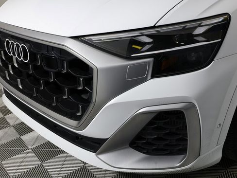 Used 2024 Audi SQ8 Prestige image 41