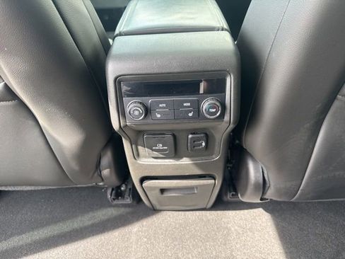 Used 2017 GMC Acadia Denali w/ Technology Package AWD/4WD image 23