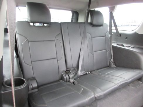 Used 2019 GMC Yukon XL SLT w/ Graphite Performance Edition AWD/4WD image 27