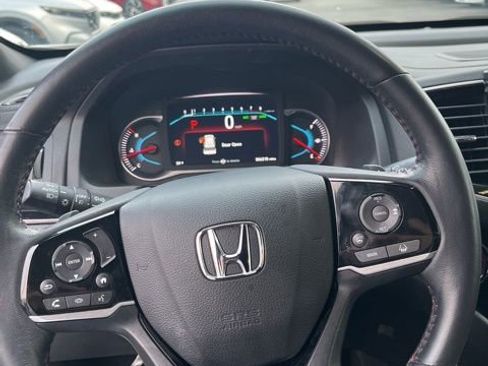 Used 2022 Honda Pilot Black Edition image 18