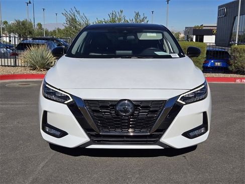 Used 2023 Nissan Sentra SR w/ SR Premium Package image 8