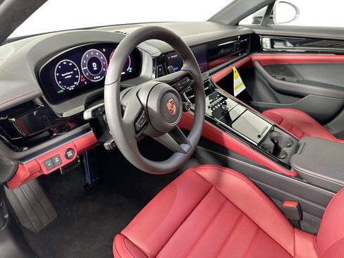Used 2026 Porsche Panamera 4 AWD/4WD image 4