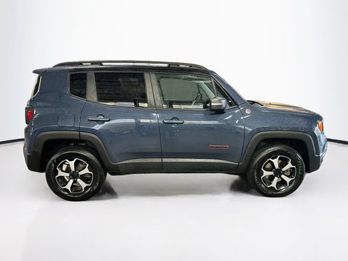 Used 2020 Jeep Renegade Trailhawk w/ Popular Equipment Group AWD/4WD image 9