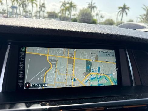Used 2015 BMW X3 sDrive28i RWD image 3