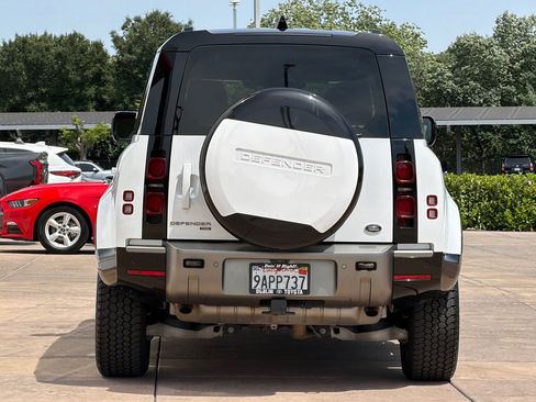 Used 2021 Land Rover Defender 110 X-Dynamic HSE AWD/4WD image 5
