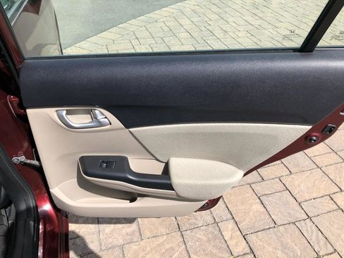 Used 2013 Honda Civic EX image 27