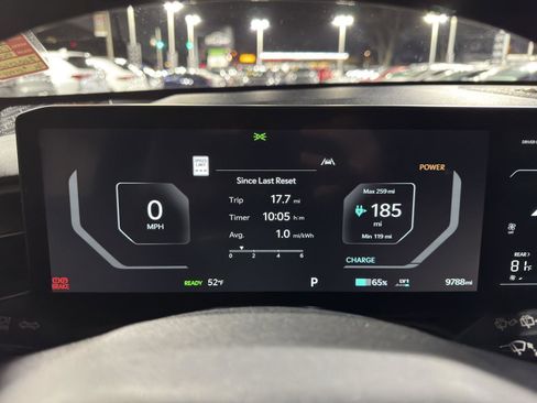 Used 2024 Kia EV9 Light Long Range image 28