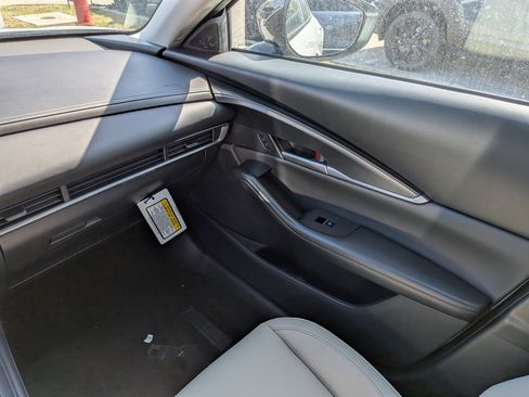 New 2026 MAZDA CX-30 AWD 2.5 S w/ Select Sport Pkg image 16