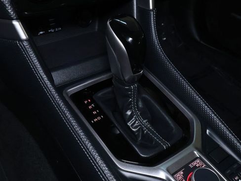 Used 2021 Subaru Forester Limited image 37