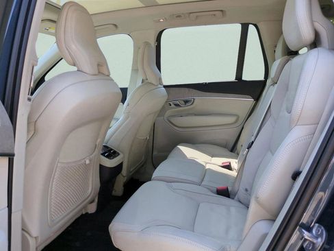 Used 2024 Volvo XC90 B6 Ultimate w/ Protection Package Premier AWD/4WD image 10