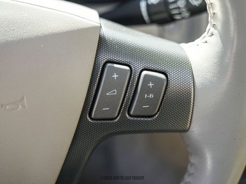Used 2006 Cadillac XLR RWD image 54
