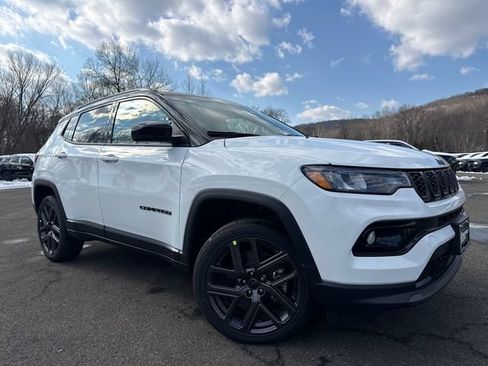 New 2026 Jeep Compass Limited w/ Sun, Sound & Navigation Group AWD/4WD image 1