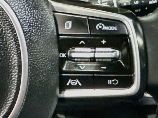 Certified 2023 Kia Sorento S w/ Panoramic Sunroof Package AWD/4WD image 10