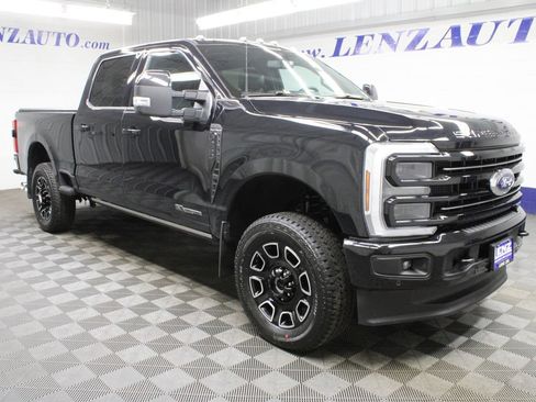 Used 2026 Ford F250 Platinum AWD/4WD image 3