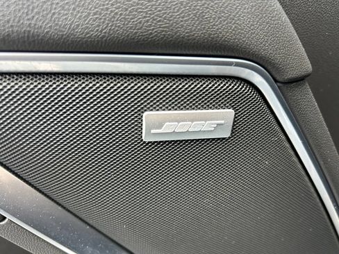 Used 2022 GMC Sierra 1500 SLT w/ SLT Convenience Package AWD/4WD image 42