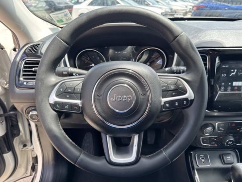 Used 2021 Jeep Compass Latitude FWD image 21