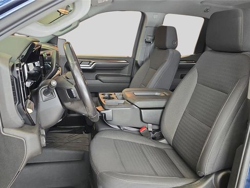 Used 2022 Chevrolet Silverado 1500 LT image 11