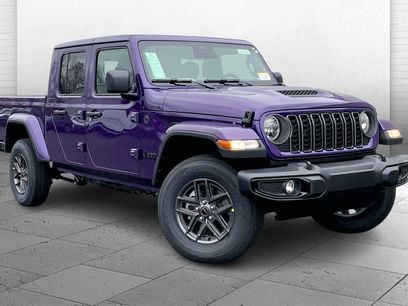 New 2026 Jeep Gladiator Sport