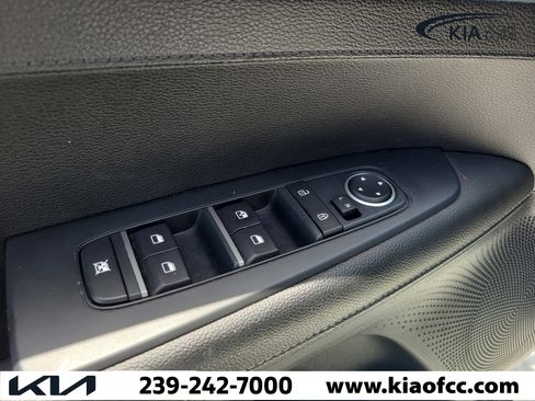 Used 2021 Kia Forte GT-Line FWD image 21