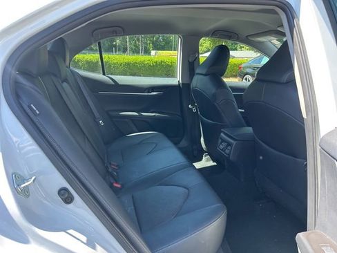 Used 2024 Toyota Camry XSE FWD image 13