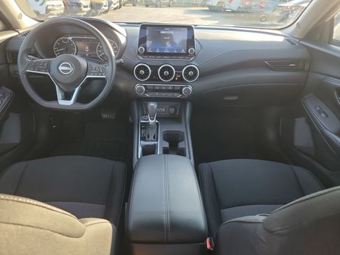 Used 2024 Nissan Sentra SV image 18
