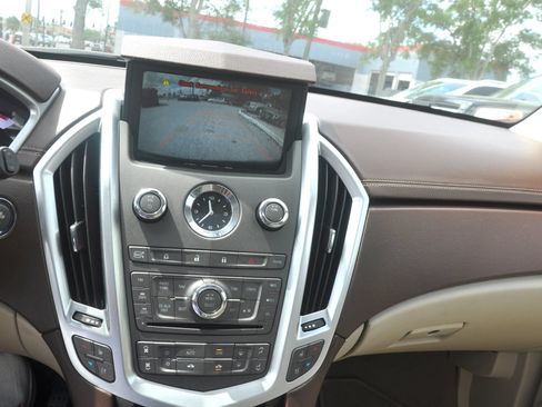 Used 2010 Cadillac SRX Premium AWD/4WD image 29