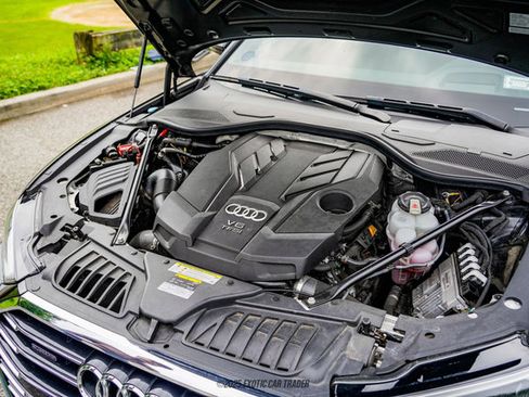 Used 2019 Audi A8 L 3.0T w/ Executive Package image 15