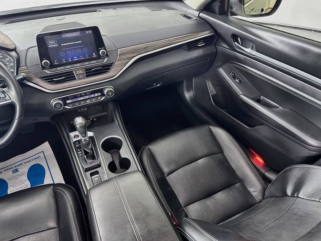 Used 2019 Nissan Altima 2.5 Platinum FWD image 25