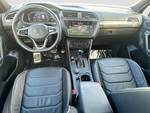 Used 2024 Volkswagen Tiguan SEL R-Line AWD/4WD image 15