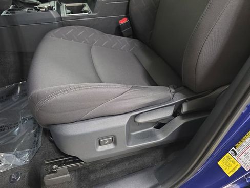 Certified 2025 Toyota Tacoma SR5 image 26