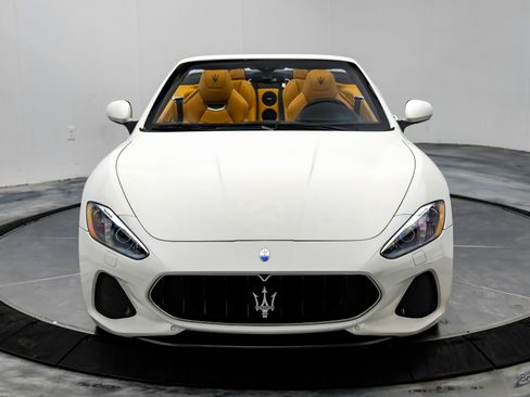 Used 2018 Maserati GranTurismo Sport image 34