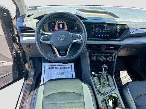 Used 2022 Volkswagen Taos SEL AWD/4WD image 31