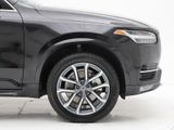 Used 2017 Volvo XC90 T6 Momentum w/ Vision Package image 3