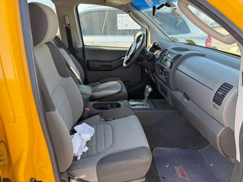 Used 2008 Nissan Xterra S image 3