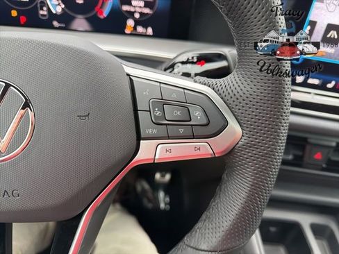 New 2026 Volkswagen Tiguan SE R-Line image 15