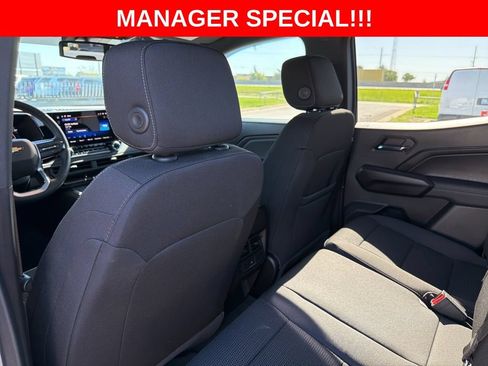 Used 2026 Chevrolet Colorado LT w/ Advanced Trailering Package AWD/4WD image 16