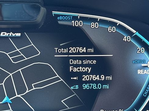 Certified 2023 BMW 530e xDrive w/ Premium Package image 22