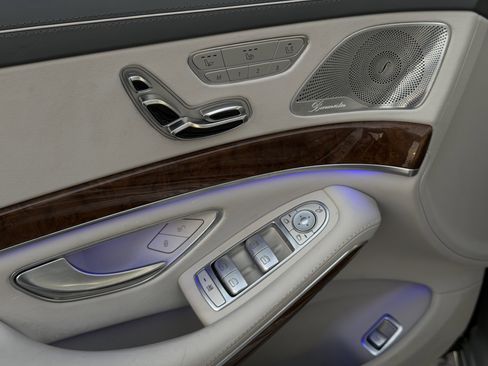 Used 2015 Mercedes-Benz S 600 image 36