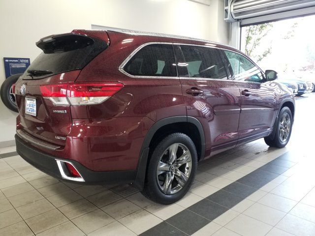 Used 2017 Toyota Highlander Limited Platinum AWD/4WD image 19
