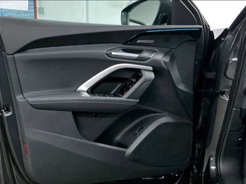 Used 2025 Audi Q5 Premium Plus w/ Premium Plus image 25