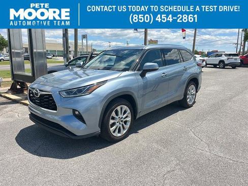 Used 2020 Toyota Highlander Limited FWD image 1