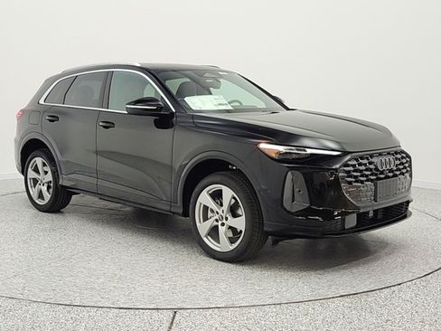 New 2026 Audi Q5 Premium Plus AWD/4WD image 3