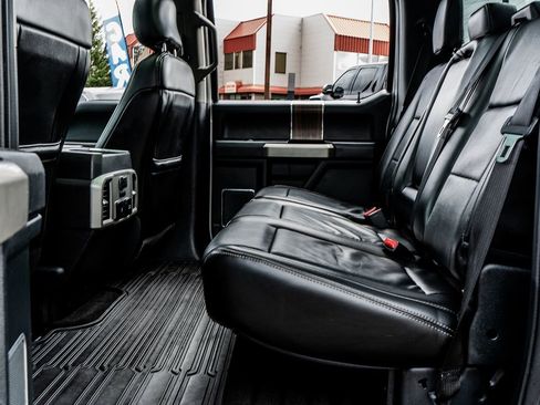 Used 2017 Ford F150 Lariat w/ Equipment Group 502A Luxury image 33