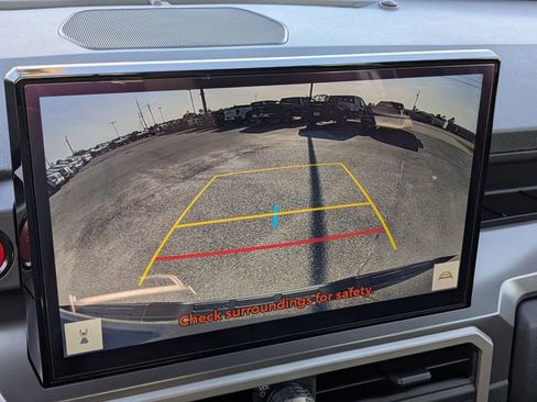 Used 2025 Toyota Tacoma TRD Sport image 21